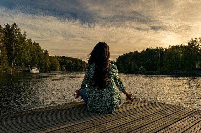 Жизнь без стресса с помощью медитации