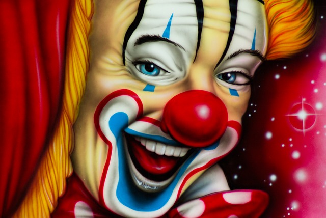 Почему люди боятся клоунов?